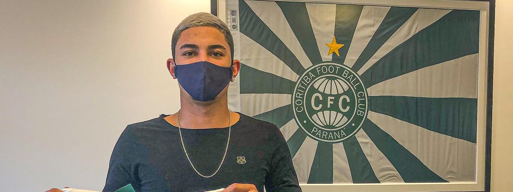 Zagueiro Thiago Dombroski Está De Volta Ao Coritiba - Notícias - Rede Coxa